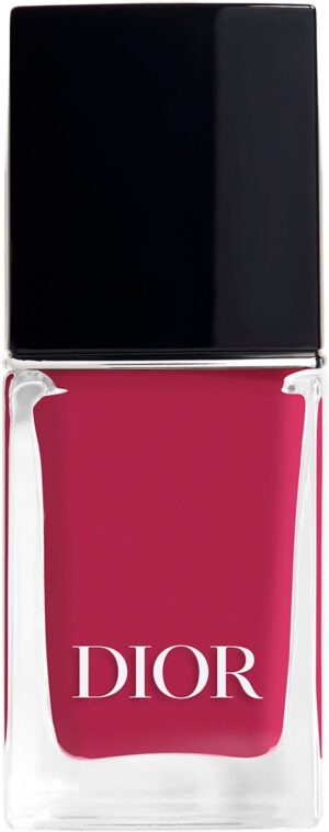 Dior Vernis Nail Polish With Gel Effect and Couture Color