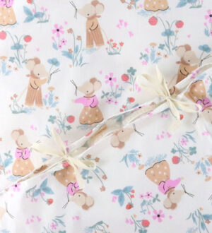 Nørgaard Madsens Sengetøj - Baby - Natur m. Mus i Haven