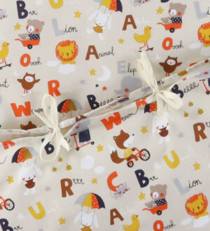 Nørgaard Madsens Sengetøj - Junior - Beige m. Alfabet